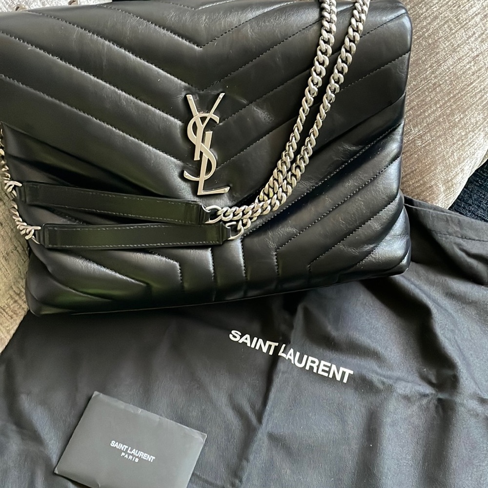 Saint Laurent Med LouLou bag